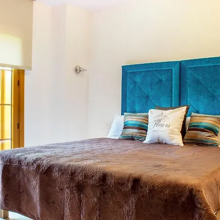 Santa Cruz Hotel Màlaga